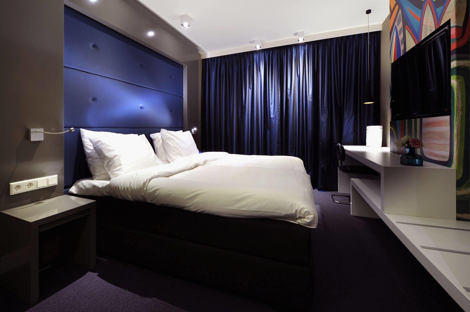 บลู แมนชั่น โฮเต็ล Hotel อัลส์เมียร์ ภายนอก รูปภาพ